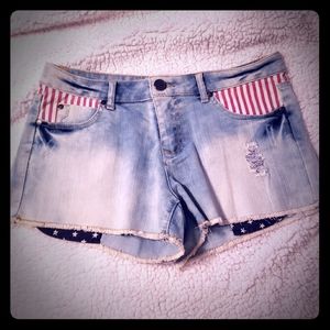 3 for $30 NWOT Stars and Stripes shorts!